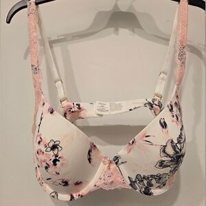 Soma Embraceable Floral Lace Trim Bra - Pink and White